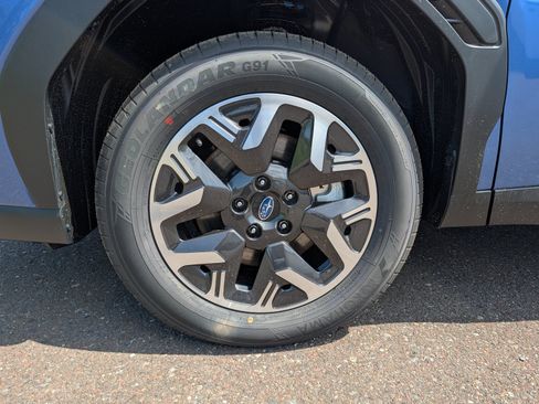New 2026 Subaru Forester Premium AWD/4WD image 5