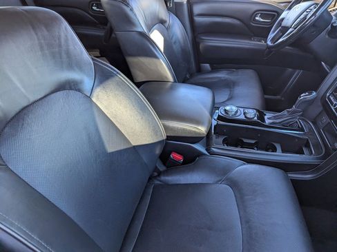 Used 2021 INFINITI QX80 Luxe image 11