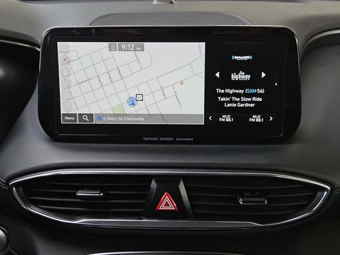 Used 2023 Hyundai Santa Fe Limited image 13