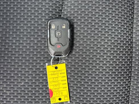 Used 2023 GMC Terrain SLE w/ Driver Convenience Package AWD/4WD image 33