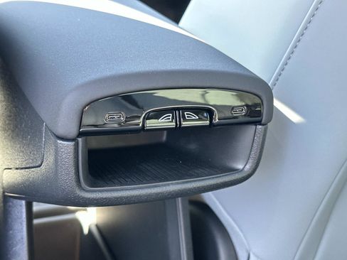 New 2025 Volvo EX30 Ultra w/ Protection Package Premier image 10