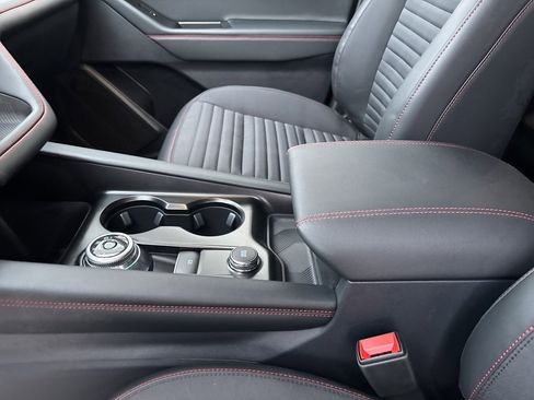 New 2026 Ford Explorer ST-Line image 21