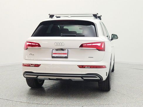 Used 2023 Audi Q5 2.0T Premium w/ Convenience Package AWD/4WD image 6