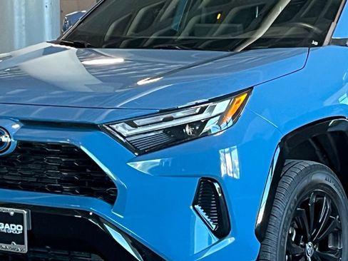 Used 2022 Toyota RAV4 SE AWD/4WD image 5