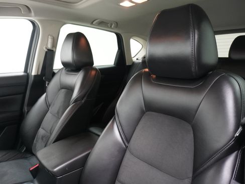 Used 2017 MAZDA CX-5 Touring w/ Preferred Equipment Package AWD/4WD image 8