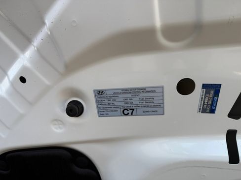 Used 2023 Hyundai Ioniq 6 SE image 13