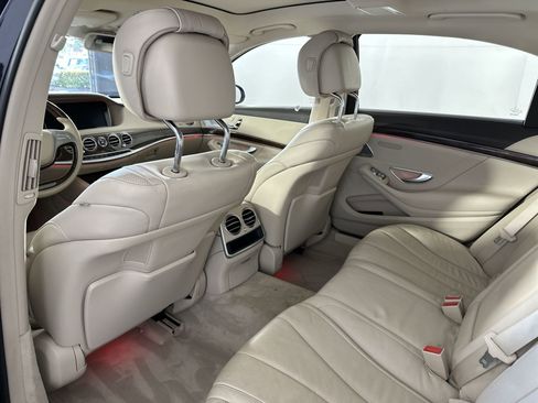 Used 2016 Mercedes-Benz S 550 4MATIC Sedan image 28