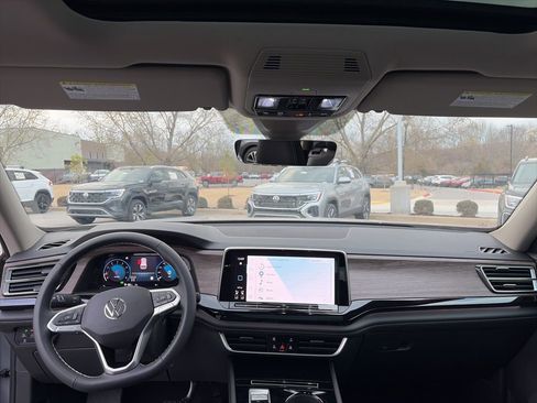 New 2026 Volkswagen Atlas SEL AWD/4WD image 29