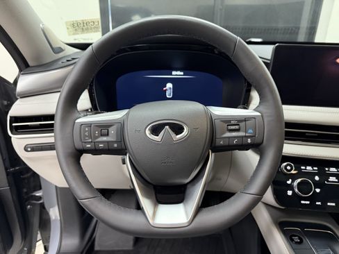 Certified 2027 INFINITI QX60 Luxe w/ Cargo Package FWD image 18