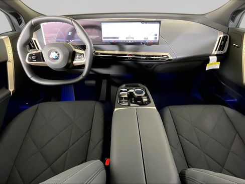 New 2026 BMW iX xDrive45 AWD/4WD image 8