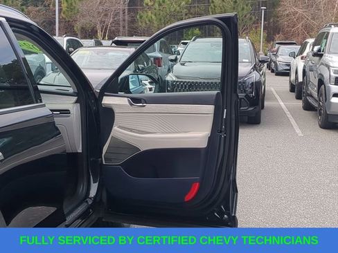 Used 2024 Hyundai Palisade Calligraphy image 45