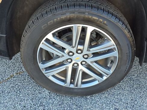 Used 2023 Chevrolet Traverse High Country w/ LPO, Floor Liner Package image 10