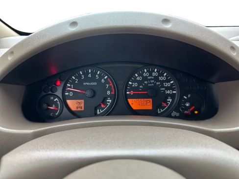 Used 2018 Nissan Frontier SV AWD/4WD image 13