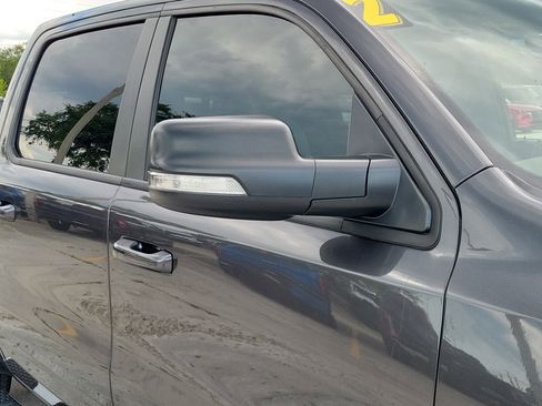 Used 2022 RAM 1500 Big Horn RWD image 9