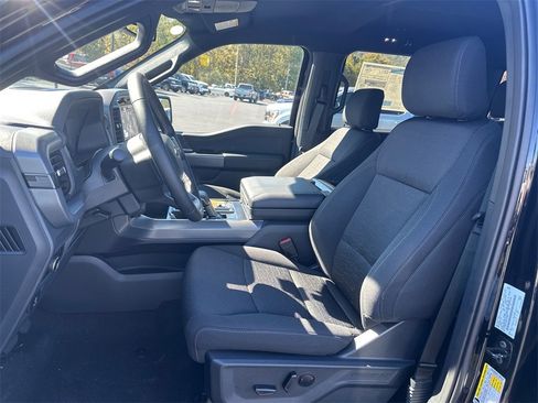 New 2025 Ford F150 XLT w/ Equipment Group 302A MID image 17