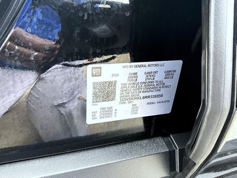 Used 2024 Chevrolet Tahoe RST w/ Sport Performance Package image 30