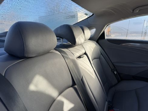 Used 2013 Hyundai Sonata Limited image 18