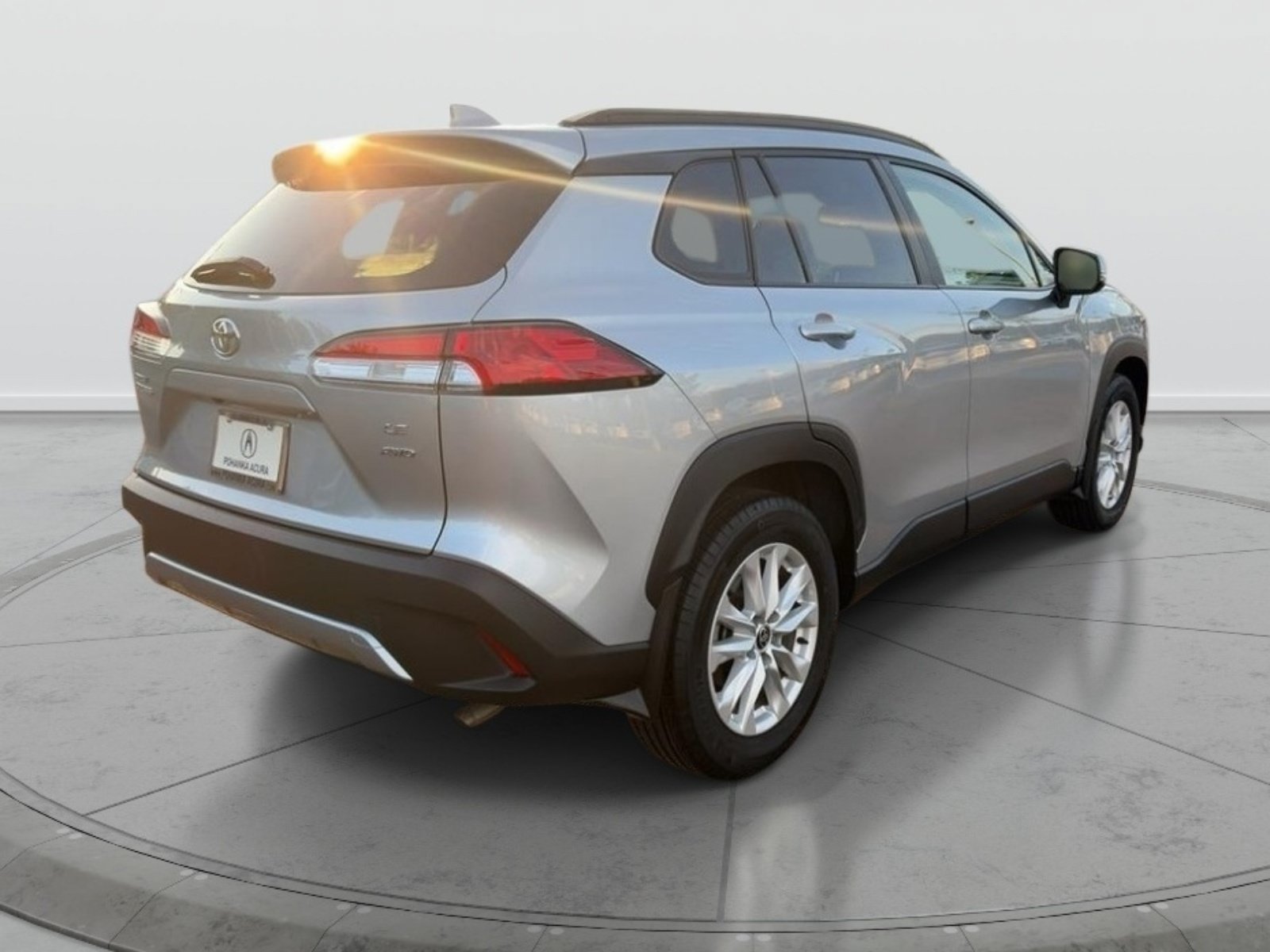 Used 2023 Toyota Corolla Cross LE AWD/4WD image 7