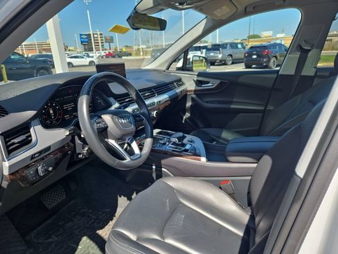 Used 2019 Audi Q7 2.0T Premium Plus w/ Premium Plus Package AWD/4WD image 11
