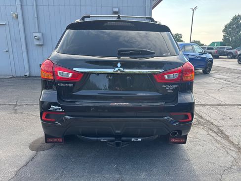 Used 2018 Mitsubishi Outlander Sport SEL AWD/4WD image 4