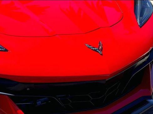 Used 2021 Chevrolet Corvette Stingray Preferred Cpe w/ Engine Appearance Package RWD image 28