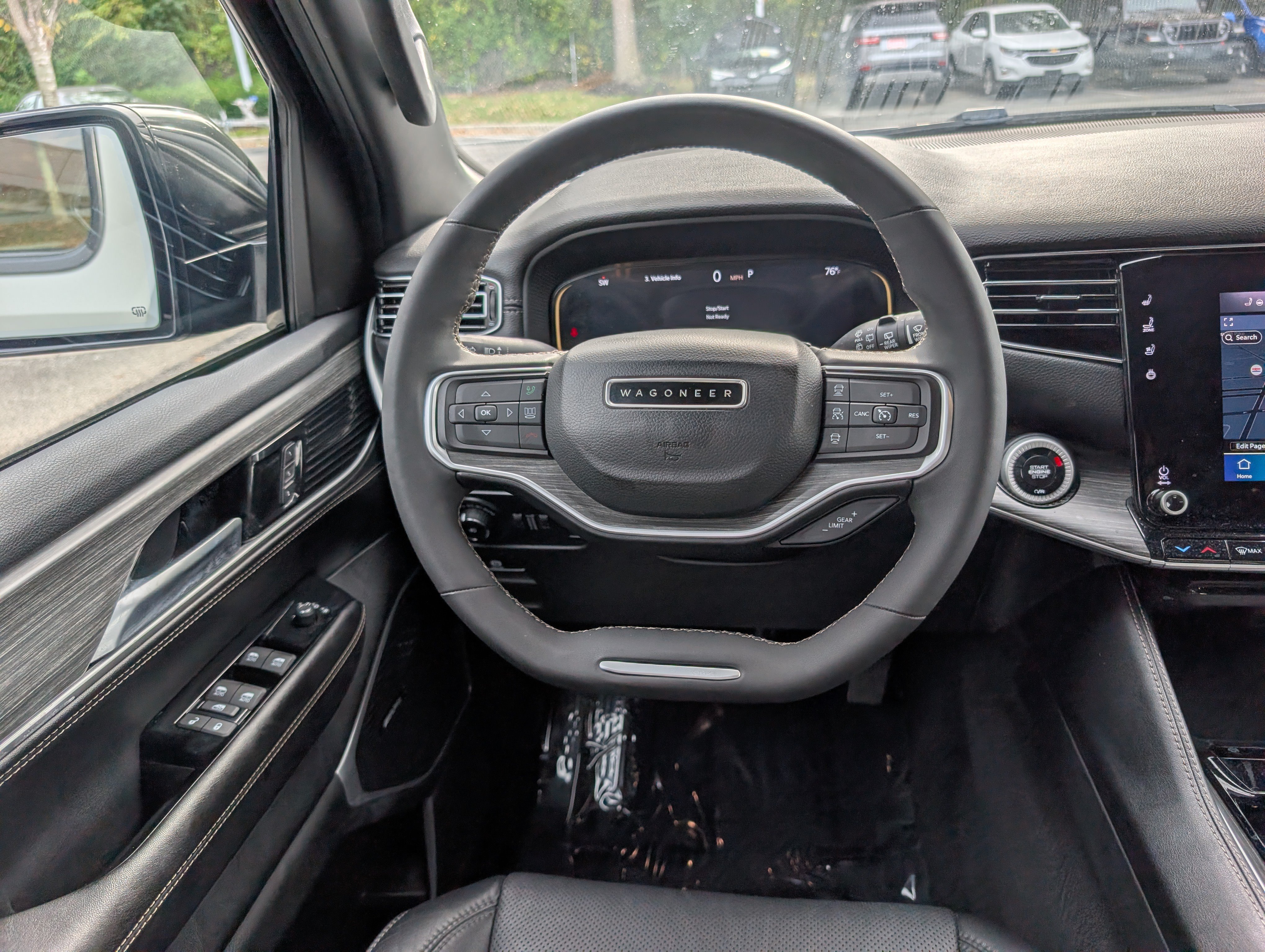 Used 2024 Jeep Wagoneer Series II AWD/4WD image 21