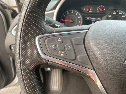 Used 2020 Chevrolet Malibu LS FWD image 16