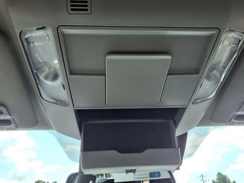Used 2019 Toyota Tundra SR5 RWD image 25