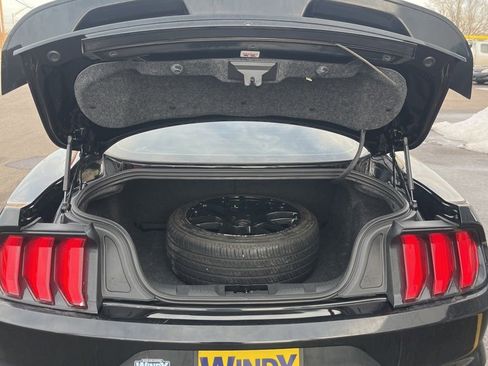 Used 2019 Ford Mustang GT image 23