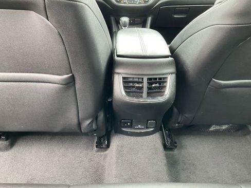 Used 2024 Chevrolet Malibu LT image 27