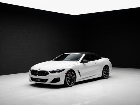 Used 2023 BMW M850i xDrive Convertible AWD/4WD image 4