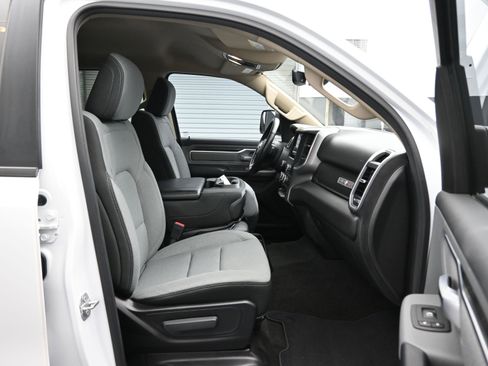 Used 2020 RAM 1500 Lone Star image 12