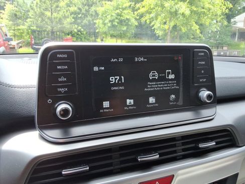 Used 2020 Kia Telluride S FWD image 31