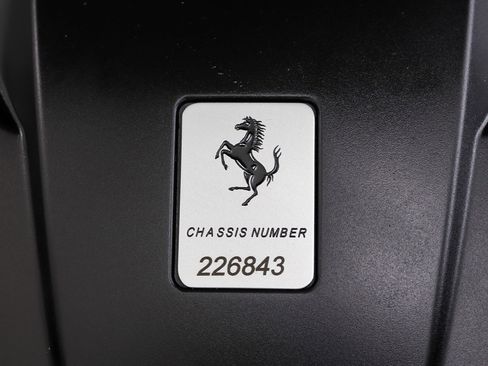 Used 2017 Ferrari California T RWD image 49