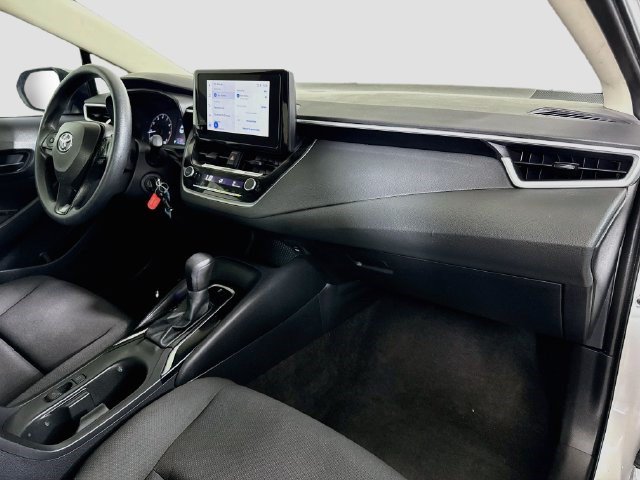 Used 2024 Toyota Corolla LE FWD image 28
