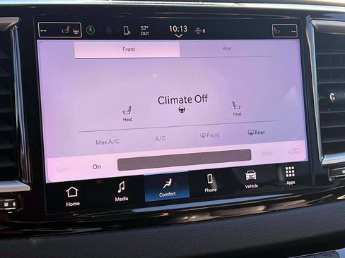 Used 2023 Chrysler Pacifica Touring-L image 32