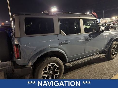 Used 2023 Ford Bronco Outer Banks image 5