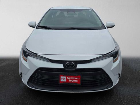 Used 2024 Toyota Corolla LE FWD image 10