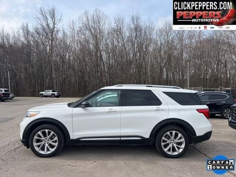 Used 2023 Ford Explorer Platinum w/ Technology Package image 3