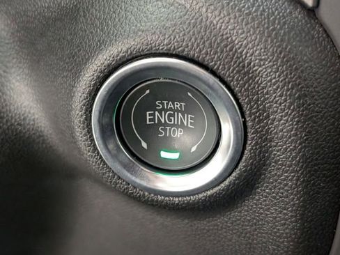 Certified 2025 Chevrolet Silverado 2500 Custom w/ Custom Value Package image 22