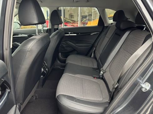 Used 2022 Kia Seltos S image 17