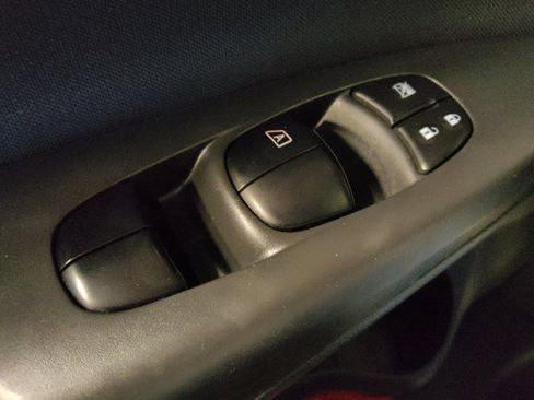 Used 2018 Nissan Sentra SR FWD image 27