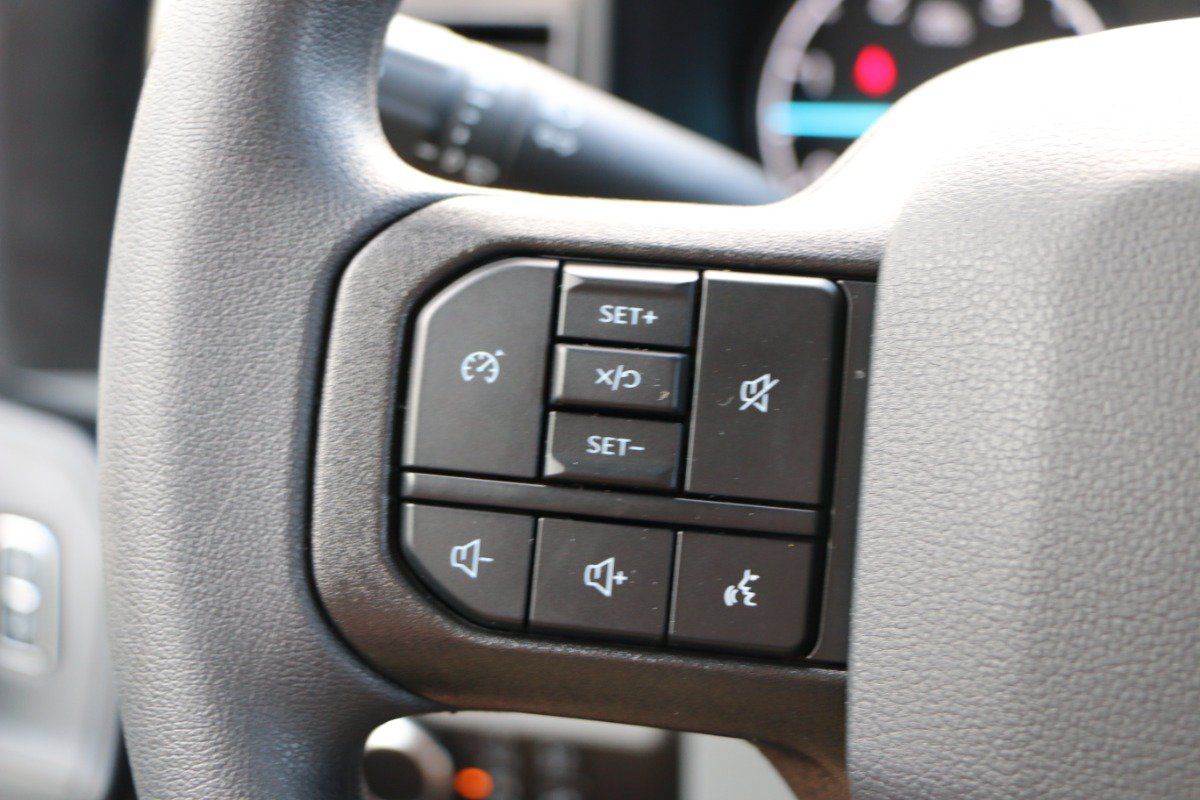 Used 2026 Ford F250 XL RWD image 17