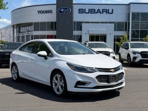 Used 2016 Chevrolet Cruze Premier FWD image 1