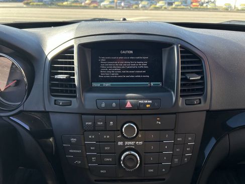 Used 2011 Buick Regal CXL Turbo w/ TO7 Preferred Equipment Group image 12