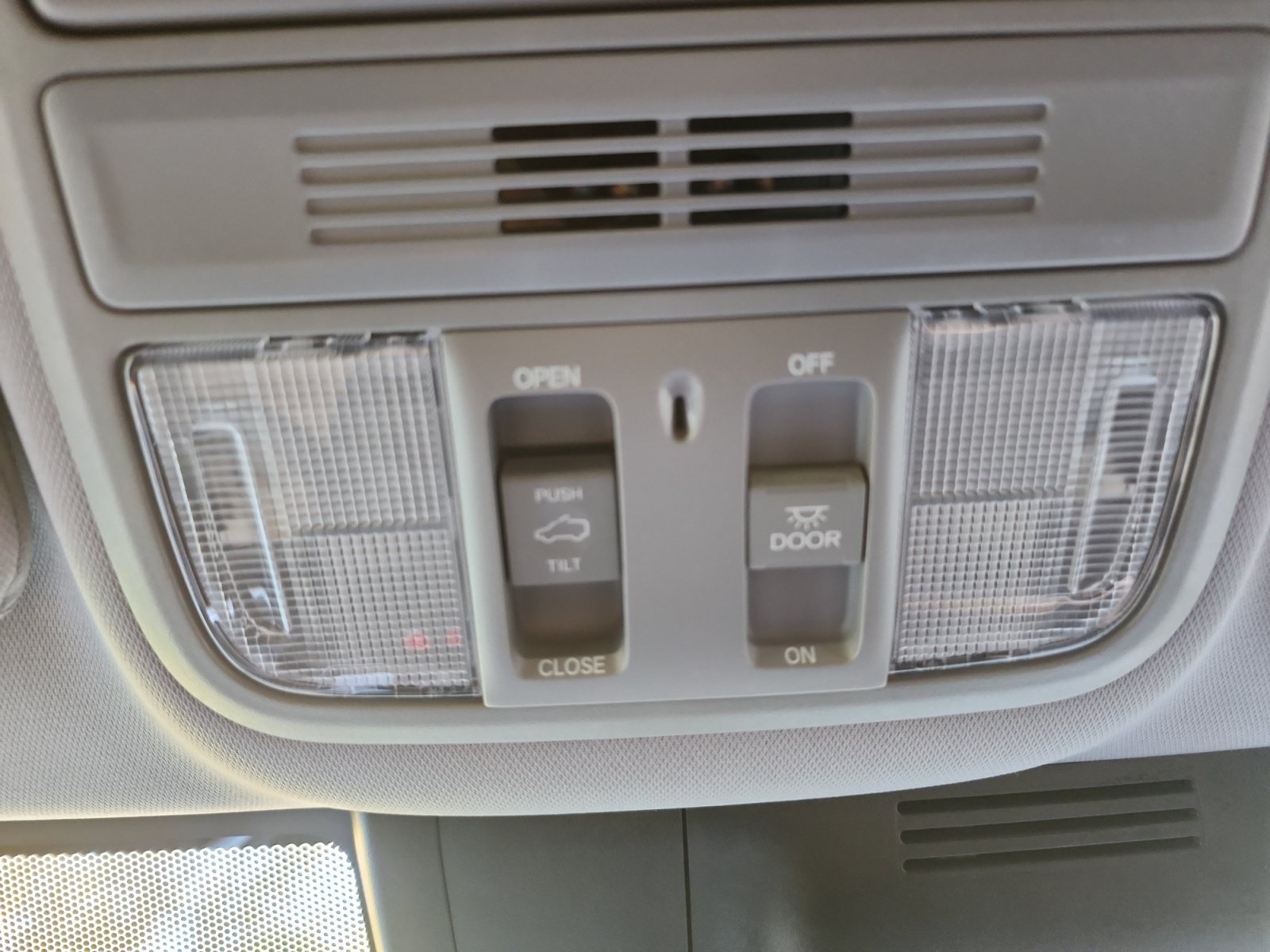 Used 2018 Honda CR-V EX image 17