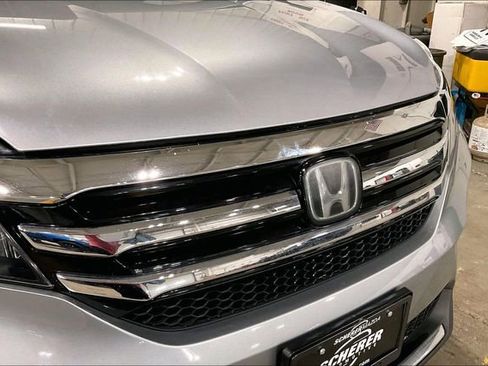 Used 2017 Honda Pilot Elite image 29