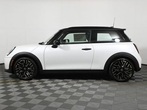 Used 2025 MINI Cooper S image 2