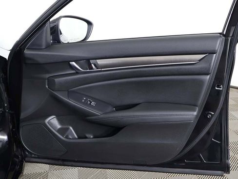 Used 2020 Honda Accord LX image 20