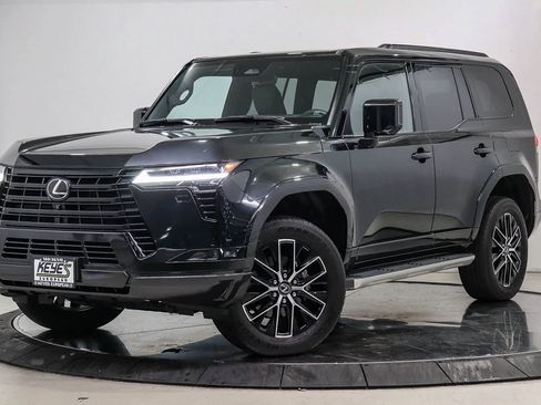 Used 2024 Lexus GX 550 w/ Accessory Package (Z1) AWD/4WD image 1